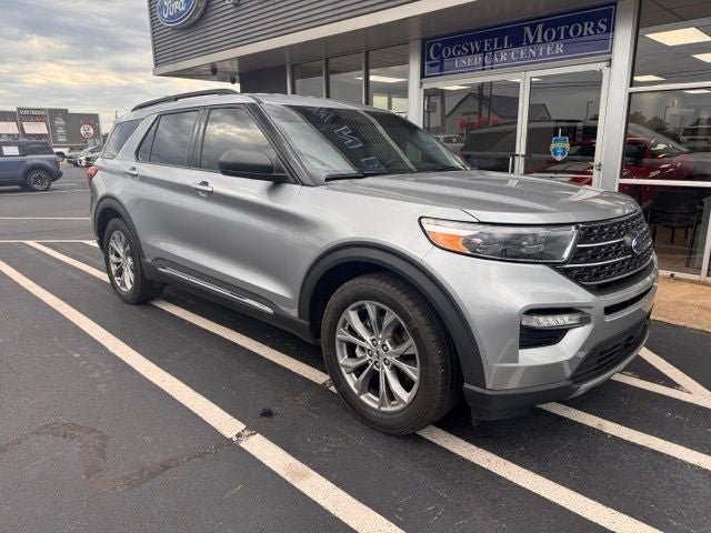 2022 Ford Explorer XLT in Silver Metallic — front three-quarter view