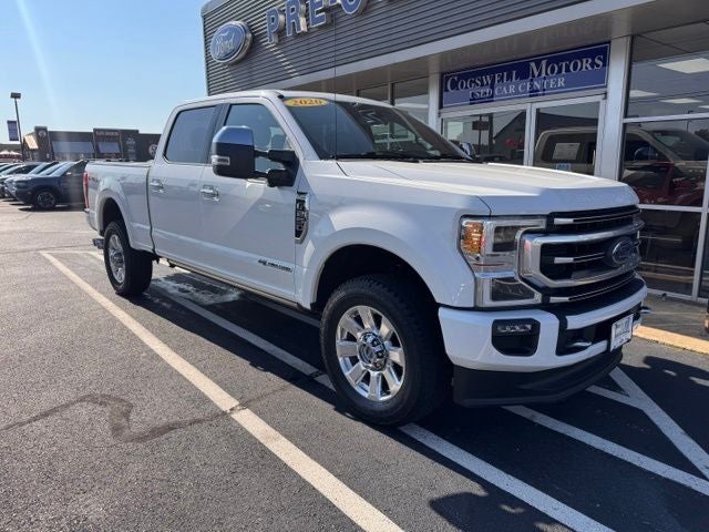 2020 Ford F-250SD Platinum SRW CREW CAB 4X4 in White Metallic — front three-quarter view