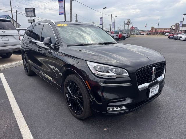 2021 Lincoln Aviator Reserve in Black — front three-quarter view